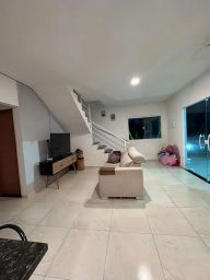 https://img.olx.com.br/thumbs256x256/32/329518522829474.jpg