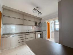 https://img.olx.com.br/thumbs256x256/33/330575886763166.jpg