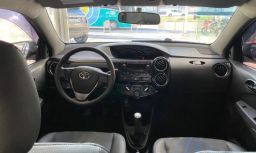 https://img.olx.com.br/thumbs256x256/33/330584638998683.jpg