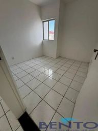 https://img.olx.com.br/thumbs256x256/33/330596396324477.jpg