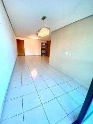 https://img.olx.com.br/thumbs256x256/33/331548407233524.jpg