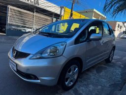 https://img.olx.com.br/thumbs256x256/33/331603318247994.jpg
