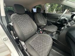 https://img.olx.com.br/thumbs256x256/33/331604683825433.jpg