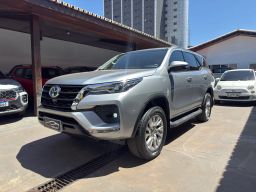 https://img.olx.com.br/thumbs256x256/33/332690673333332.jpg
