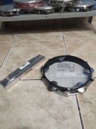 https://img.olx.com.br/thumbs256x256/33/333411772330920.jpg