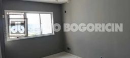 https://img.olx.com.br/thumbs256x256/33/333506525702348.jpg