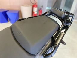 https://img.olx.com.br/thumbs256x256/33/333575390135379.jpg