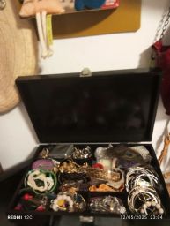 https://img.olx.com.br/thumbs256x256/33/333581400775640.jpg