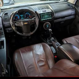https://img.olx.com.br/thumbs256x256/33/333680910818244.jpg