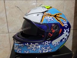 Título do anúncio: Capacete agv