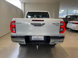 https://img.olx.com.br/thumbs256x256/33/334651544980403.jpg