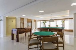 https://img.olx.com.br/thumbs256x256/33/335574406365218.jpg