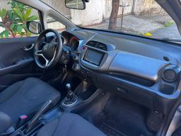https://img.olx.com.br/thumbs256x256/33/335613556224250.jpg