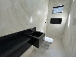 https://img.olx.com.br/thumbs256x256/33/335674433900561.jpg