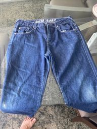 Título do anúncio: Calça jeans guess