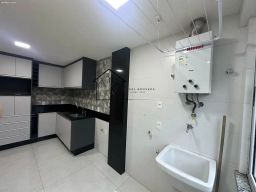 https://img.olx.com.br/thumbs256x256/33/336571632626265.jpg