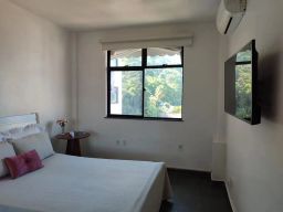 https://img.olx.com.br/thumbs256x256/33/336577158716629.jpg