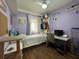 https://img.olx.com.br/thumbs256x256/33/337539397489480.jpg