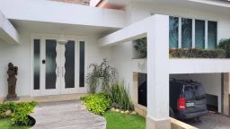 https://img.olx.com.br/thumbs256x256/33/338487384375463.jpg