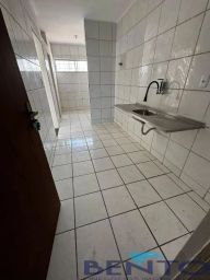 https://img.olx.com.br/thumbs256x256/33/338563273544576.jpg