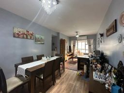 https://img.olx.com.br/thumbs256x256/33/338587879853196.jpg