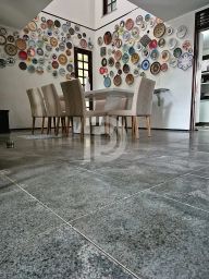 https://img.olx.com.br/thumbs256x256/33/338595750476213.jpg