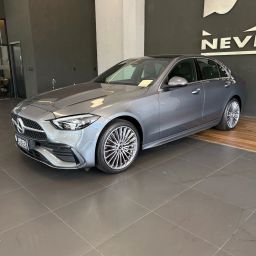 https://img.olx.com.br/thumbs256x256/33/338627098510767.jpg