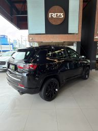 https://img.olx.com.br/thumbs256x256/33/338630677238205.jpg