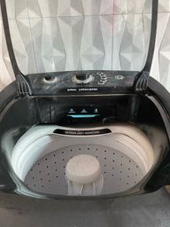 Título do anúncio: Máquina de lavar preta 
