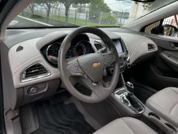 https://img.olx.com.br/thumbs256x256/34/340509638766701.jpg