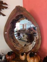 Título do anúncio: Espelho de parede embutido em madeira de lei (peça exclusiva) 