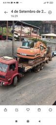 Título do anúncio: Escavadeira cx 130B 2013 case mais caminhão