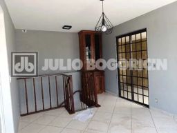 https://img.olx.com.br/thumbs256x256/34/343501641569399.jpg