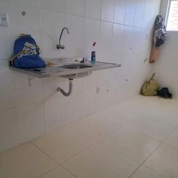 https://img.olx.com.br/thumbs256x256/34/343546159594842.jpg