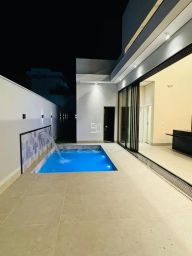 https://img.olx.com.br/thumbs256x256/34/343566647827931.jpg