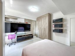 https://img.olx.com.br/thumbs256x256/34/343574767379976.jpg