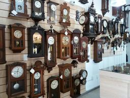 Título do anúncio:  Conserto e Restauração de relógios antigos