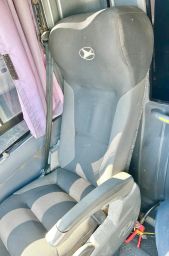 https://img.olx.com.br/thumbs256x256/34/346694536208870.jpg