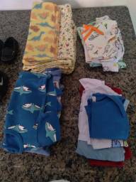Título do anúncio: lote de roupas e calcados para bebe menino