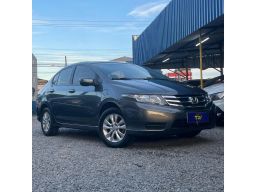 https://img.olx.com.br/thumbs256x256/34/348506753467217.jpg