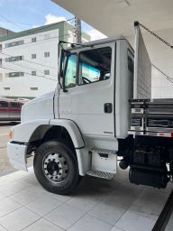 https://img.olx.com.br/thumbs256x256/35/350583139731595.jpg