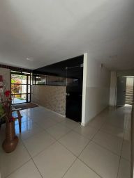 https://img.olx.com.br/thumbs256x256/35/350647667683248.jpg
