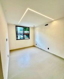 https://img.olx.com.br/thumbs256x256/35/351643325404802.jpg