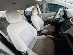 https://img.olx.com.br/thumbs256x256/35/352535363822883.jpg