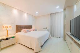 https://img.olx.com.br/thumbs256x256/35/352543641551463.jpg
