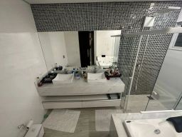 https://img.olx.com.br/thumbs256x256/35/352574646745797.jpg
