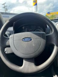 https://img.olx.com.br/thumbs256x256/35/352679918469717.jpg