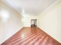https://img.olx.com.br/thumbs256x256/35/353511280723713.jpg