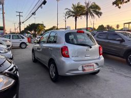 https://img.olx.com.br/thumbs256x256/35/354629679179047.jpg