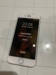 Título do anúncio: iPhone 8 branco 
